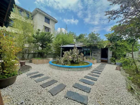West Sichuan Yunsu · Shanjing Private Soup Hot Spring Hotel