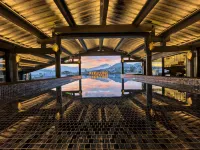 PARALLOGE MANSION - مسبح على السطح