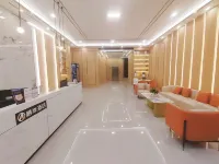 qian hotel Hotels in Poyang County