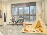 Yingcheng Garden Accommodation (Zibo Ceramics Liuliguan Fuli Wanda Plaza)