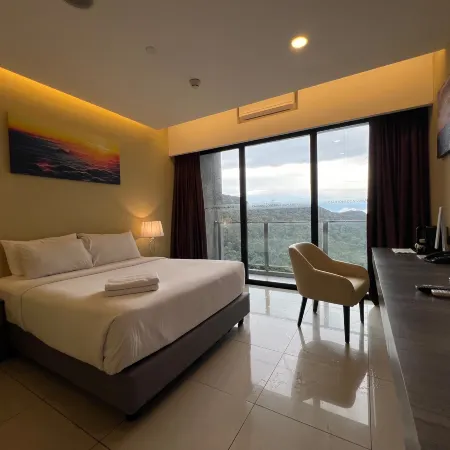 Grand Delemen by Quince Home