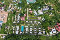 Scenic Pool Villa & Resort Pattaya Hotel di Huai Yai