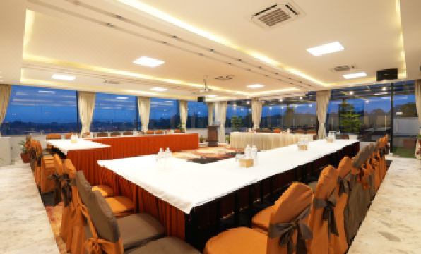 Apex Business Hotel - Tribhuvan International Airport, Kathmandu