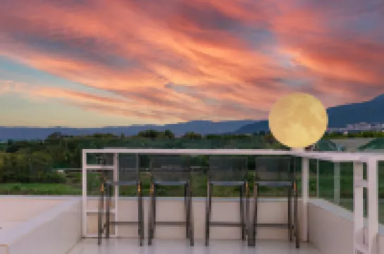 Jumo · JM Leave Blank · Healing Homestay