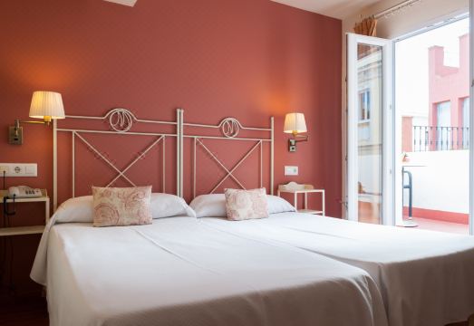 호텔 무릴로 입구