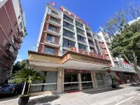 Vienna 3 Best Hotel (Tiantai Mountain Great Waterfall Scenic Area) - Mountain view