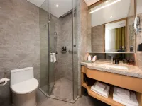 Mu Lan Zun Yue Hotel (Guiyuan Temple Branch, Wuhan National Expo Center) Hotels near Guiyuan Temple