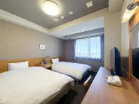 Hotel Route-Inn Fukui Owada فنادق في فوكوي