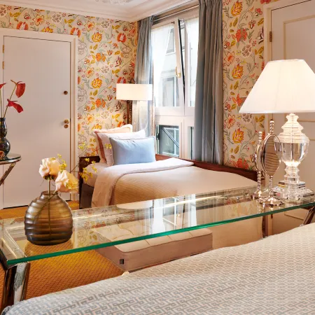 Hotel Estheréa Отели рядом с достопримечательностью «9 улиц»