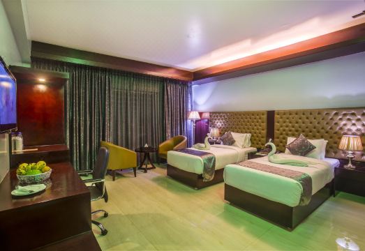 Momo inn Park & Resort