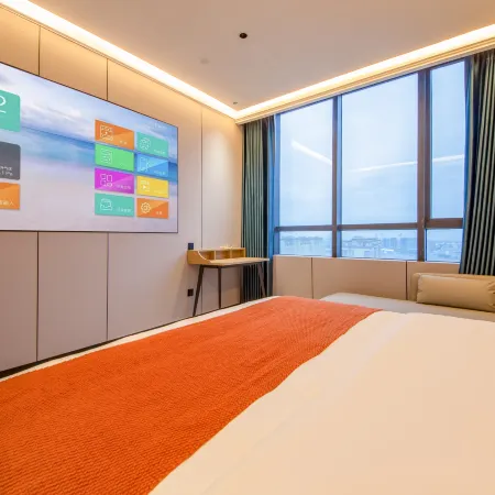 Xi Mu Hotel Отели рядом с достопримечательностью «Жухайский конный корт»