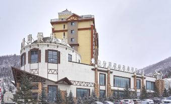 Shangalila Luxury Hotel