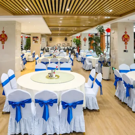 Airport Huahai Hotel (Lanzhou New District Zhongchuan Airport Branch)