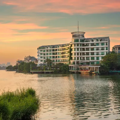 ذا هانوي كلوب هوتل آند ليك باليه رزيدنسز Hotels near البحيرة الغربية