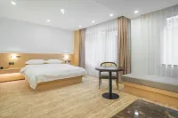 Longsheng Hot-spring Hotel