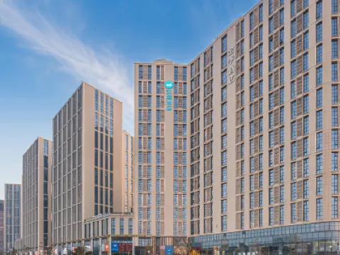 HanTing Hotel (Zhengzhou Zhengkai Avenue Provincial Science and Technology Museum) Hotels near Zhongyuan Institute of Technology