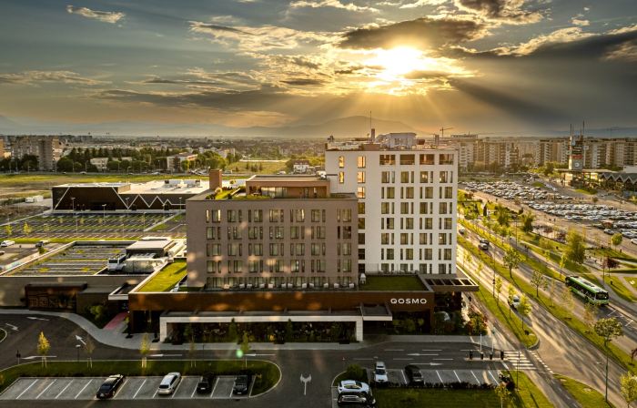 QOSMO Brasov Hotel