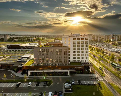 QOSMO Brasov Hotel Hotels near Stadion
