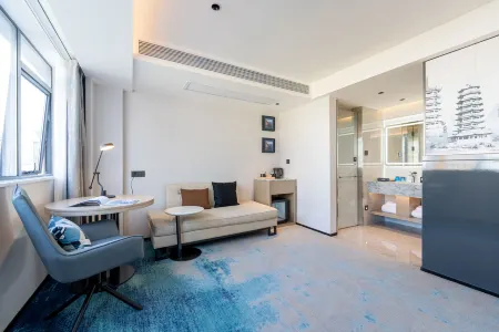 Yulin Jincheng Central Cross Street Yesfel Hotel