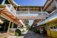 Sinsiam Resort Hotel