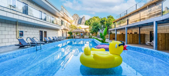 Huayue Shanshui Gallery Hotel, Daxin Detian โรงแรมในต้าซิน เคาน์ตี้