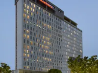 ホテル グランディカ イスカンダールシャー 南ジャカルタ市のホテル