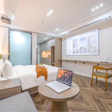 Karl Benz Hotel