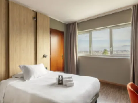 クリスタル ホテル クーネオのホテル