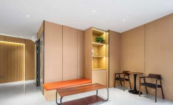 Jitai Apartment (Anshan Xincun Subway Station)