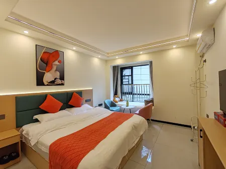 Jinchen Hotel Отели в г. Наюн