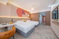 Orange  Hotel