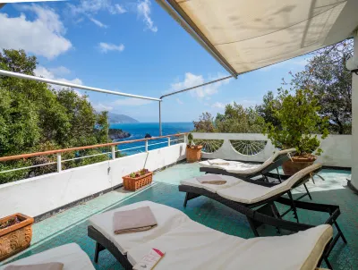 Villa Tanca con A.C e vista mare Hotel a 