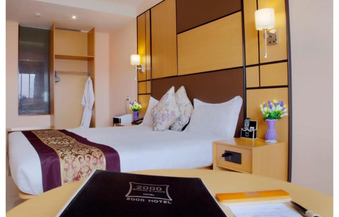 2000 Hotel Downtown Kigali