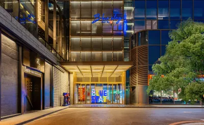 BlueStay藍域叄叄T3ホテル(河北省師範大学歡樂匯100FUNCITY） 河北科技大学(新校区)-講堂群周辺のホテル