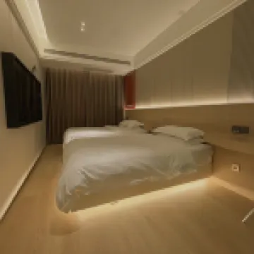 Wanhua 5G Hotel