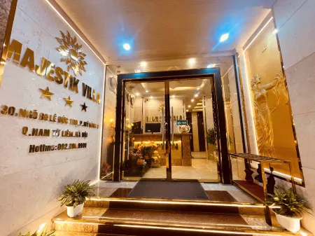 MAJESTIK HOTEL Отели рядом с достопримечательностью «Hanoi University of Natural Resources and Environment»