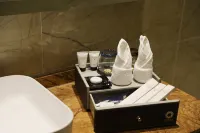 Luyuan Hotel Along the River Hotels in Yanhe