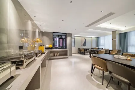 Hotel Zoldton Отели рядом с достопримечательностью «Jinhua Qilu Mountain»