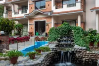 Hotel Mount Kailash - Experience Pokhara, Stay with Comfort - หรู