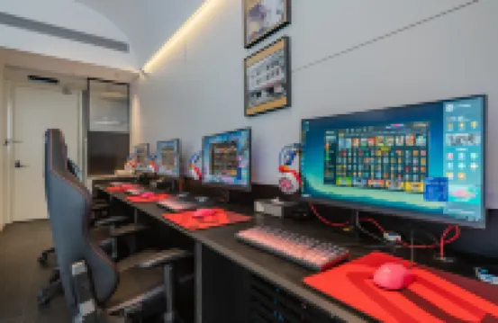 六安陸岸電競飯店