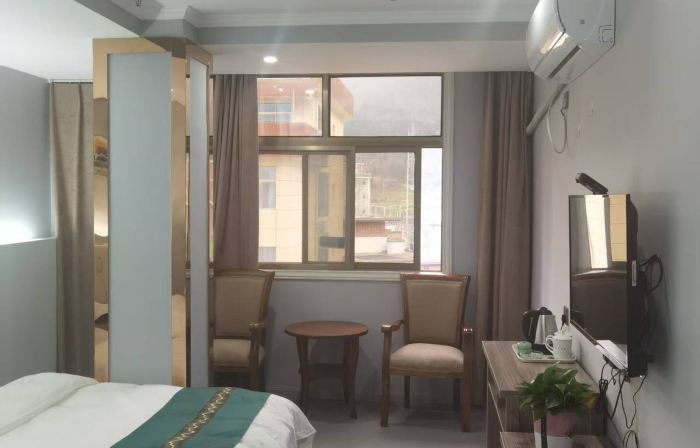 Zhenba Jinya Business Hotel