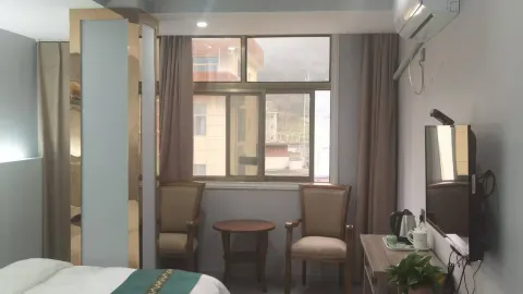 Zhenba Jinya Business Hotel in Zhenba