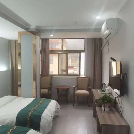 Zhenba Jinya Business Hotel