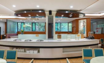 Wenxing Hotel (Guangzhou Zhongshan Third Hospital Huashi Subway Station Store)