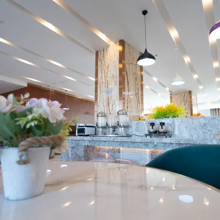 Chaka Sky One Hotel (Sky One Scenic Area)
