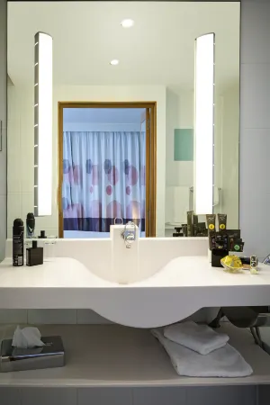 Novotel Reading Centre Отели в г. Кидмор Энд