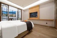 Xinshao Road,Niangxi Town,Xinshao County ,Shaoyang City,Hunan Province Hotels in Xinshao