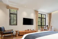 Floral Hotel·Xianning Residential Homestay - Parvekkeita