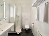 Hotel Lucia Hotels near 16. Ottakring