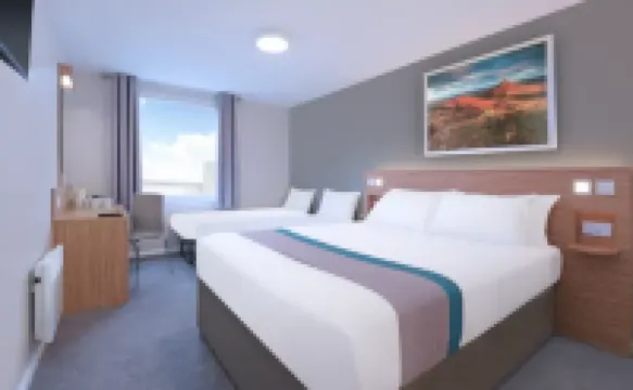 Travelodge London Central Elephant and Castle Hotels near Vincent Square Westminster